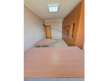 Tirane, shitet apartament 2+1+BLK Kati 8, 92 m² 83000Euro (Kthesa E Kamzes)