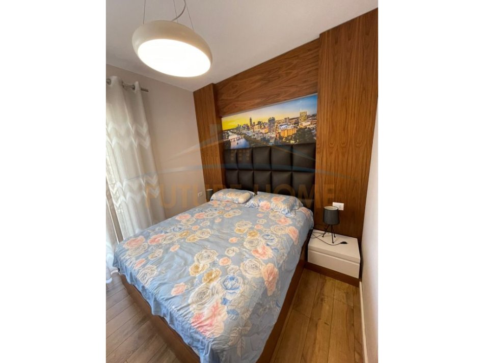 Tirane, shitet apartament 2+1 Kati 7, 115 m² 160.000 € (Misto Mame)