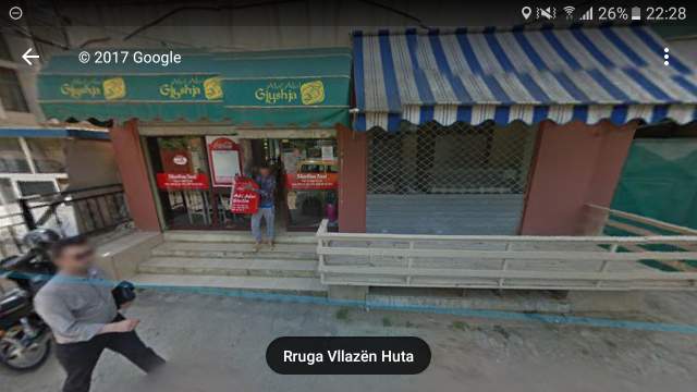 Tirane, shes lokal Kati 1, 105 m2 cmimi i diskutueshem (Vllazen Huta)