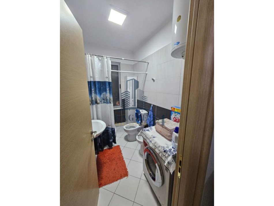 Tirane, shes apartament 3+1+Ballkon Kati 7, 144 m² 175.000 € (ASTIR)