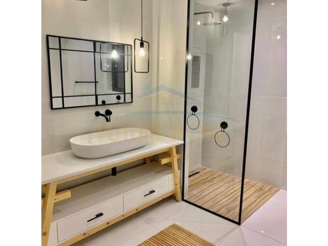Tirane, shitet apartament duplex 2 Katshe Kati 2, 916 m² 750.000 Euro (Daias)
