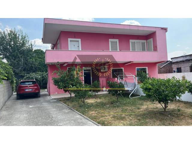 Tirane, shitet Vile 250 m² 190.000 Euro (laknas)