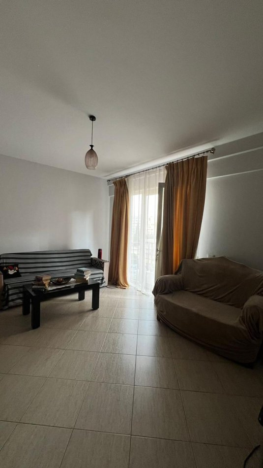 Tirane, jepet me qera apartament 1+1 Kati 4, 60 m² 500 € (Don Bosko)