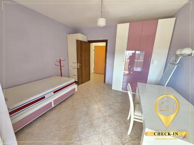 Tirane, jepet me qera apartament 2+1+Aneks+Ballkon Kati 6, 97 m² 500 € (Rruga Bardhyl, ish- Rozafa)