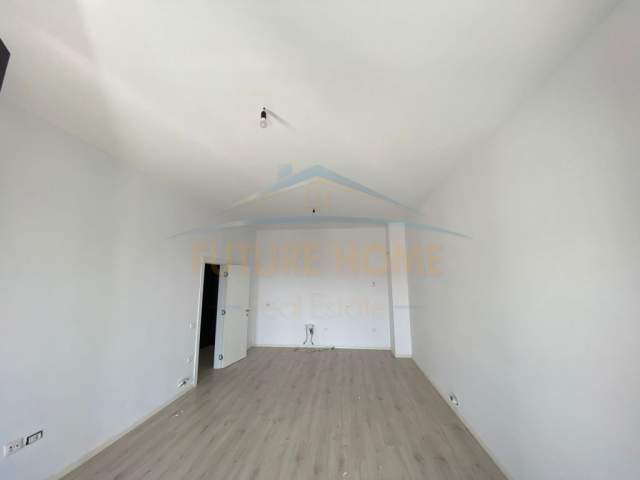 Tirane, shitet apartament 2+1+A+BLK Kati 10, 113 m² 215.000 Euro (Kompleksi Square 21) PARK27721