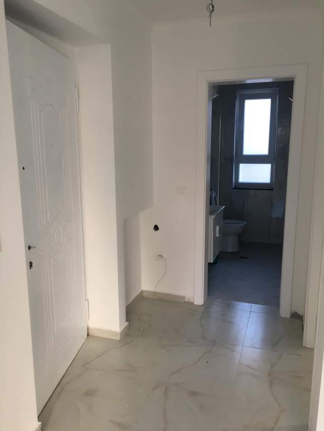 Tirane, jap me qera apartament 1+1+BLK Kati 2, 56 m² 400 Euro (Muhamet Gjollesha)