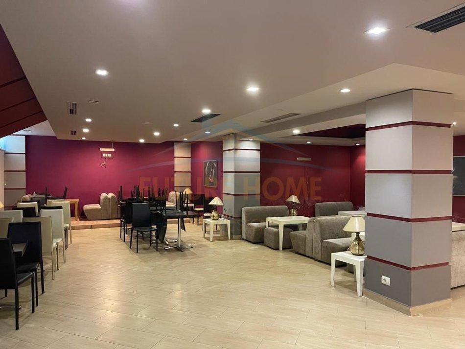 Durres, jap me qera lokal Kati 0, 200 m² 1.600 € (Pranvera Durres)