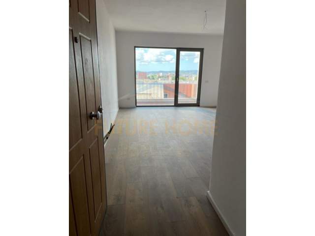 Tirane, jepet me qera apartament 2+1+A+BLK Kati 6, 100 m² 350 Euro (Rruga e Dibres)