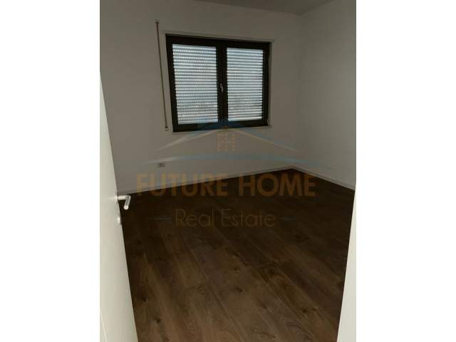 Tirane, jepet me qera apartament 2+1+A+BLK Kati 6, 100 m² 350 Euro (Rruga e Dibres)