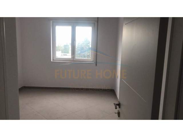Tirane, jepet me qera apartament 2+1+A+BLK Kati 2, 95 m² 500 Euro (Rruga e Dibres)