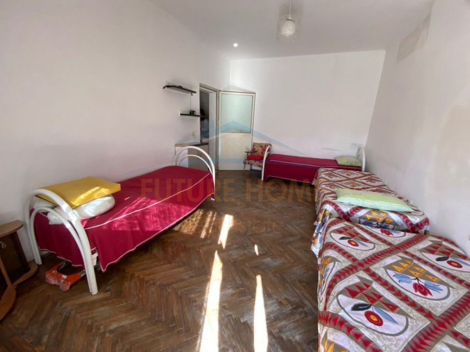 Durres, shitet apartament 2+1 Kati 2, 95 m² 75.000 € (Shkozet, Durrës)