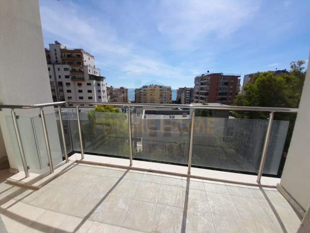 Durres, shitet apartament 2+1 Kati 2, 105 m² 95.000 Euro (Vollga)