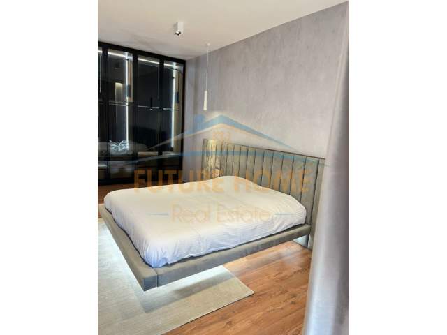 Durres, jepet me qera apartament 1+1 Kati 16, 86 m² 700 Euro (Vollga, Durrës)