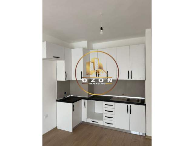 Tirane, jepet me qera apartament 1+1+BLK Kati 5, 68 m² 29.000 Leke (Vila L)