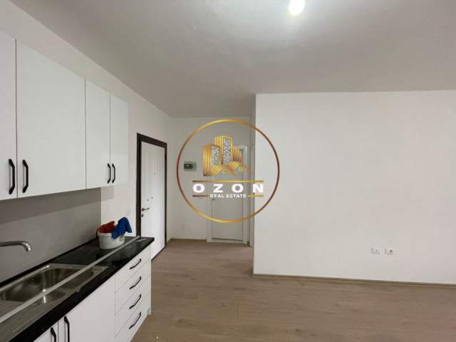 Tirane, jepet me qera apartament 1+1+BLK Kati 5, 68 m² 29.000 Leke (Vila L)