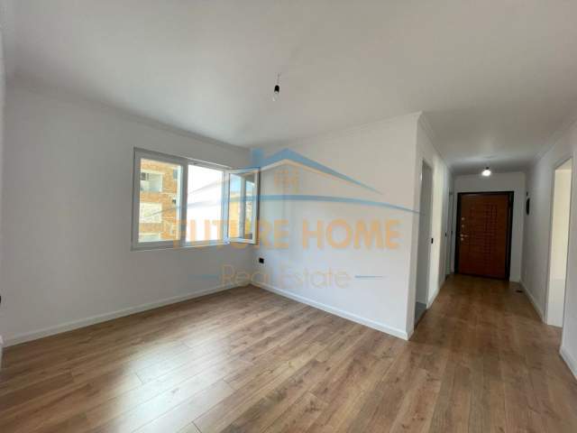 Tirane, shes apartament 2+1+A+BLK Kati 4, 115 m² 155.000 Euro (RRUGA E KAVAJES)