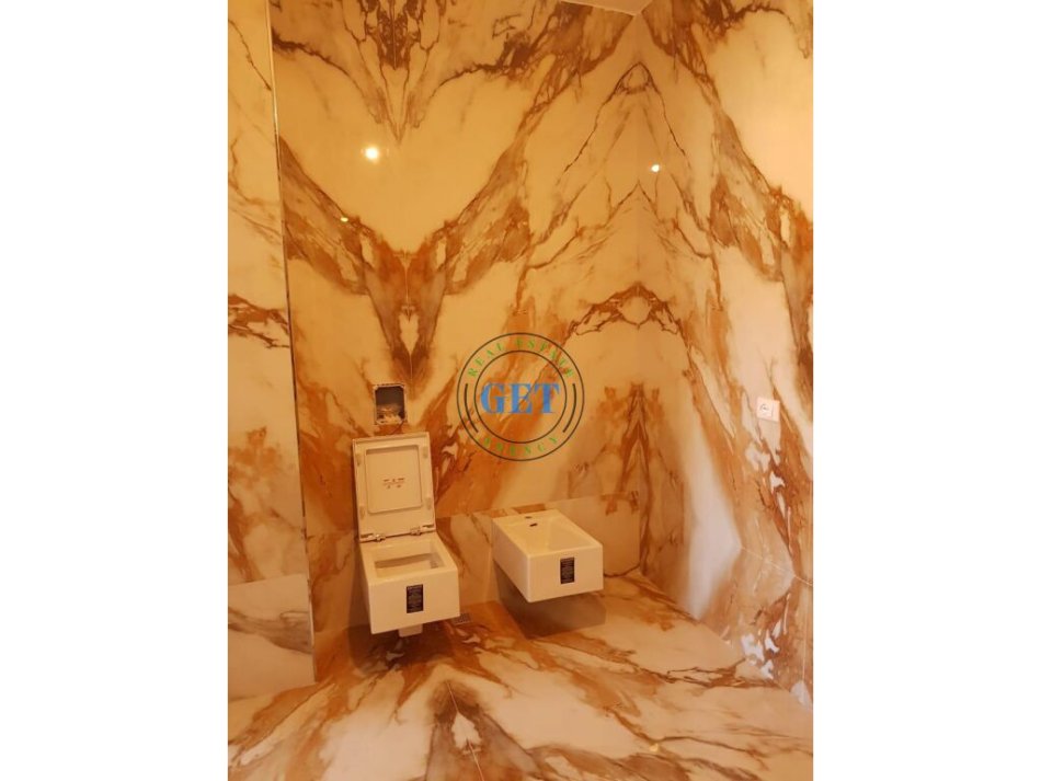 Shitet, Apartament 3+1+3, Qender, Durres