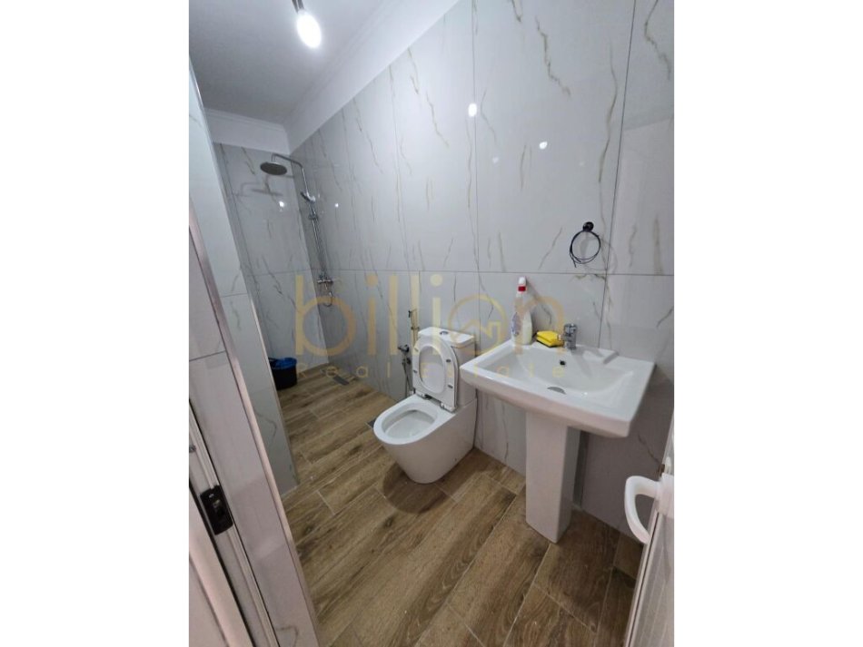 TEK XHAMLLIKU OFROJME APARTAMENT 2+1 PER SHITJE, ID: Billion3365
