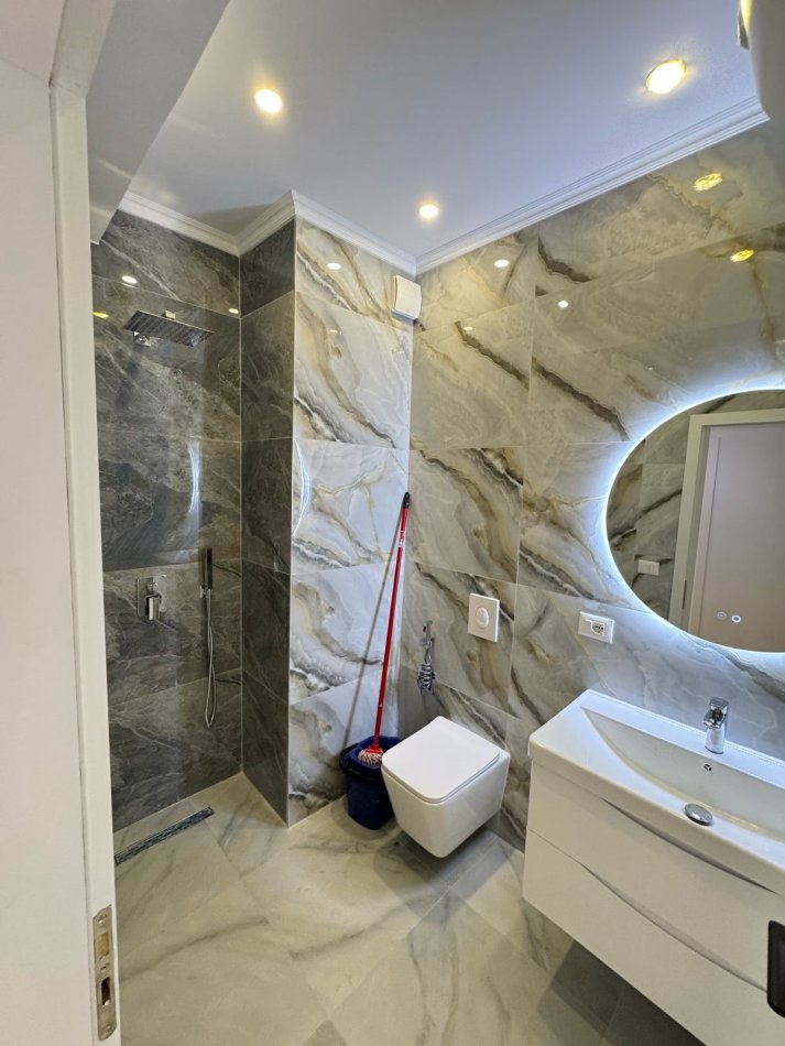 Tirane, shitet apartament 1+1+Ballkon Kati 4, 60 m² 93.000 € (Foto Xhavella)