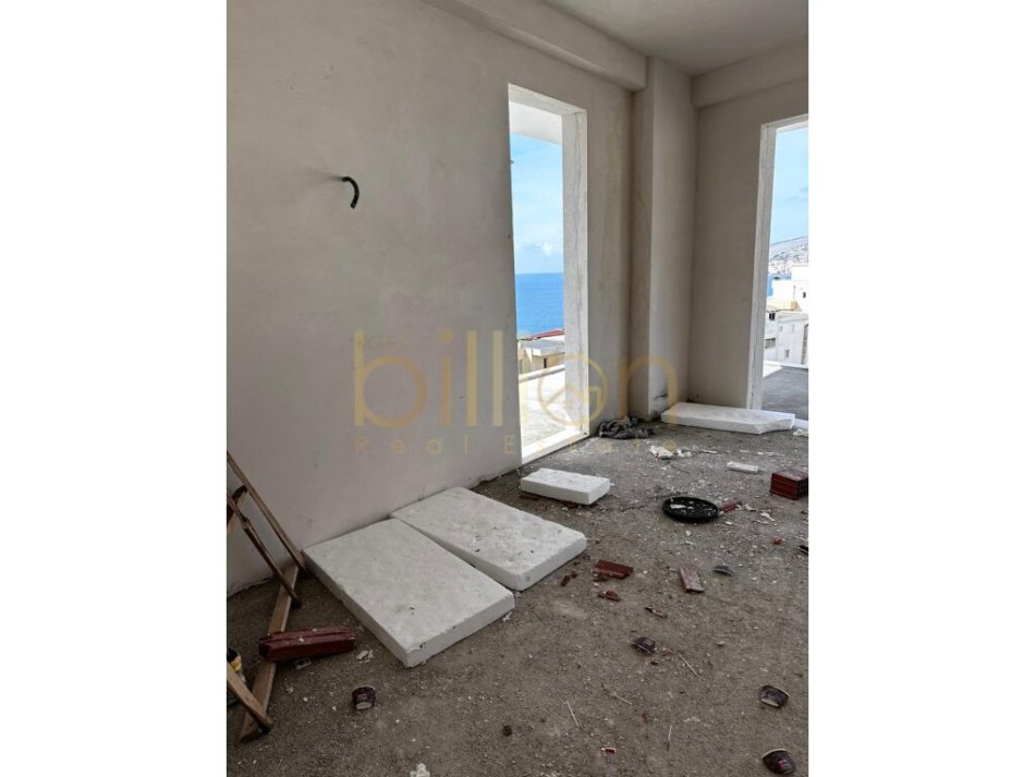NE SARANDE,SUPER APARTAMENT 1+1 PER SHITJE , ID: Billion3390