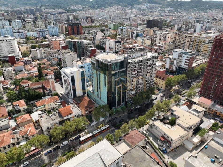 TEK RRUGA KAVAJES, APARTAMENT 2+1 PER QIRA, ID: Billion3396