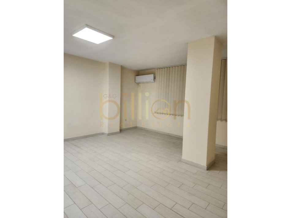 TEK PAZARI I RI, APARTAMENT 3+1 PER QIRA, ID: Billion3397