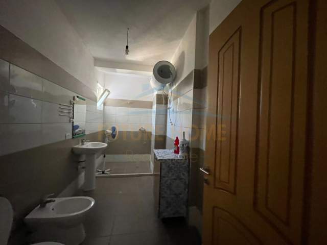Durres, ofert apartament 1+1+BLK Kati 2, 52 m² 200 Euro (Ujesjellesi)