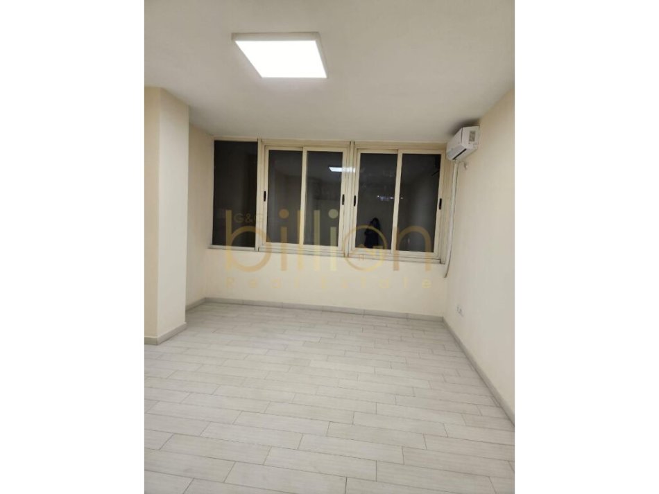 TEK PAZARI I RI, APARTAMENT 3+1 PER QIRA, ID: Billion3397