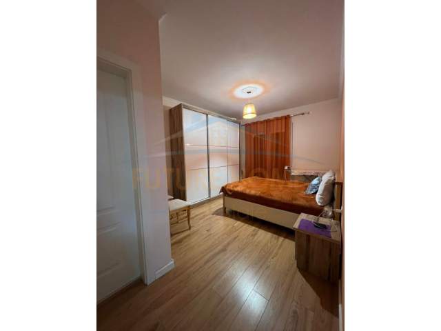 Tirane, shes apartament 2+1+BLK Kati 3, 107 m² 165.000 Euro (rruga nexho konomi)