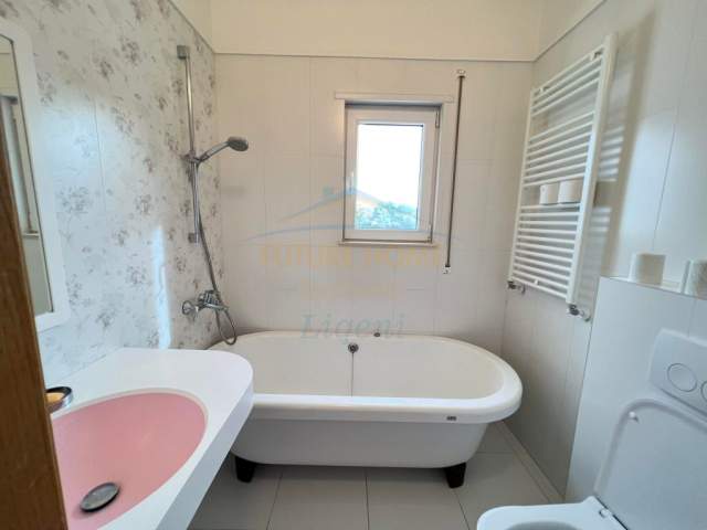 Tirane, shes apartament 3+1+BLK Kati 1, 210 m² 390.000 Euro (Rezidenca Kodra e Diellit 2)