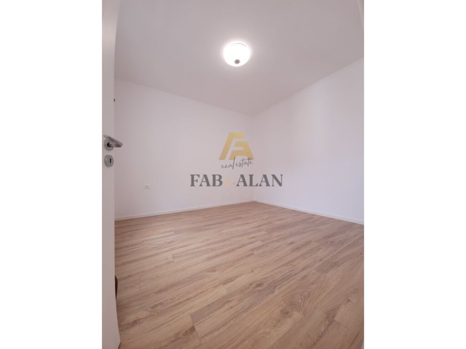 Tirane, shitet apartament 1+1, Kati 7, 58 m² 120,000 € (Zogu i Zi)