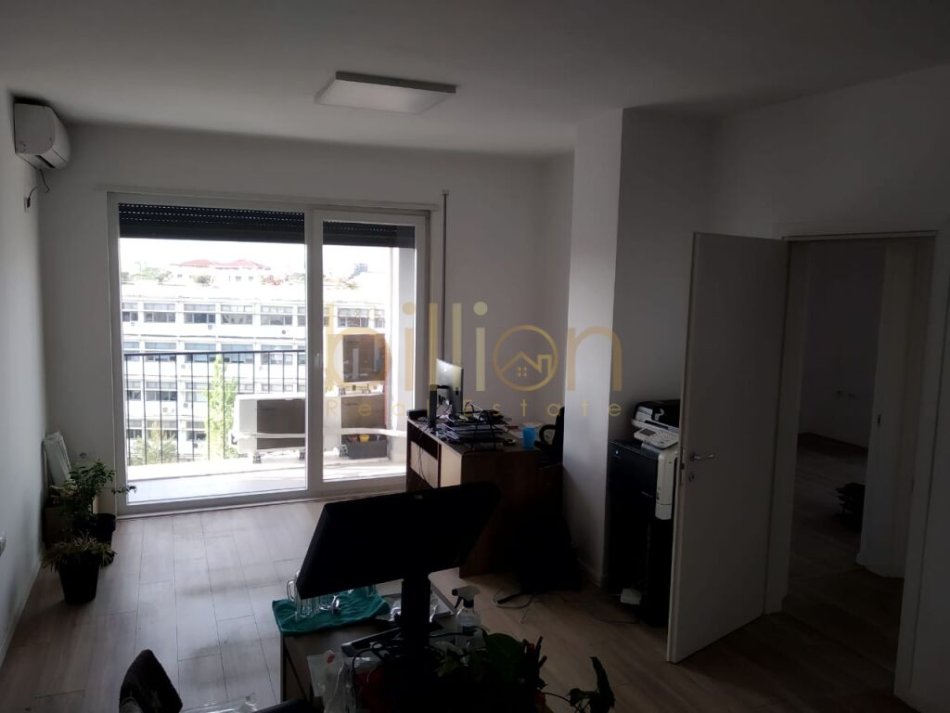 21 DHJETORI, JEPET ME QIRA, AMBJENT PER ZYRA,ID: Billion3417