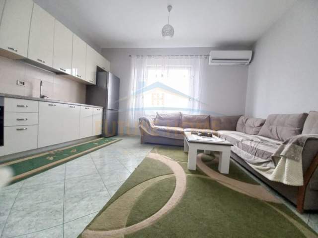 Tirane, shitet Vile Kati 2, 350 m² 350.000 Euro (Selitë) PARK28879