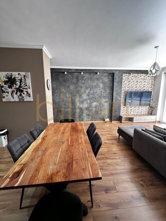 TEK KOPSHTI BOTANIK, APARTAMENT 2+1+2 PER SHITJE, ID: Billion3428