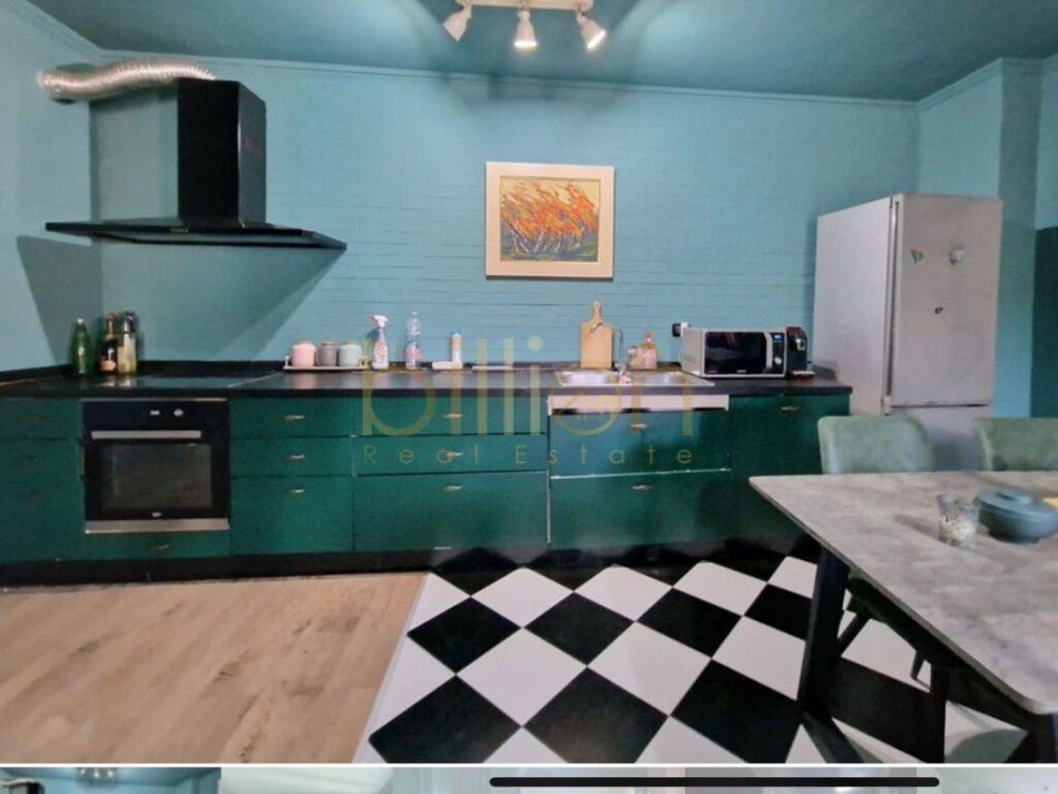 TEK BRRYLI, SHITET APARTAMENT 2+1+2, ID: Billion3433
