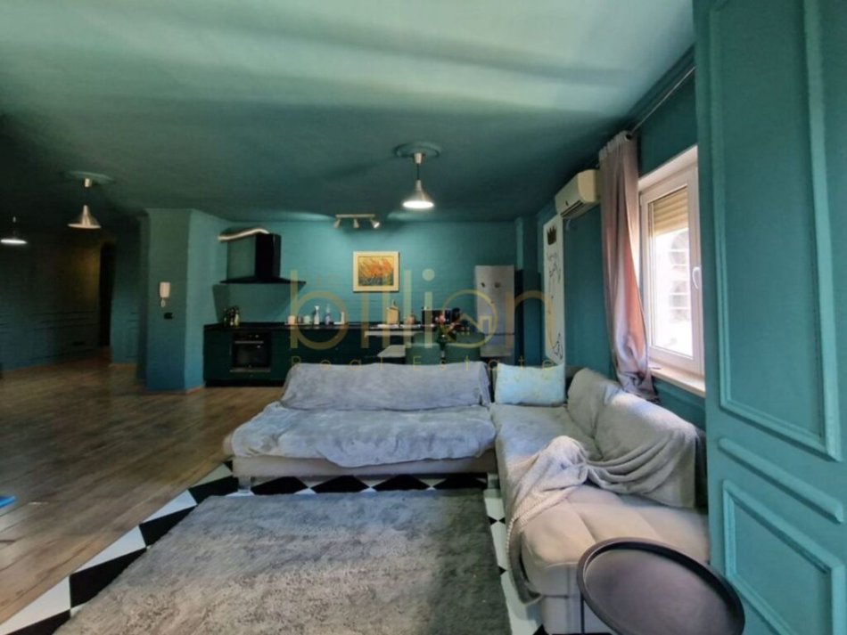 TEK BRRYLI, SHITET APARTAMENT 2+1+2, ID: Billion3433