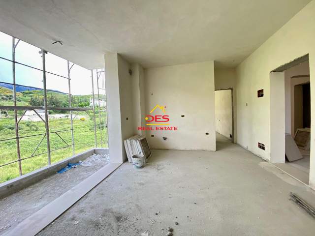 Vlore, shitet apartament 1+1+BLK Kati 0, 60 m² 90.000 Euro (Vlore,Radhime)