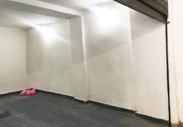Tirane, shitet garazh 22 m² 20.000 Euro