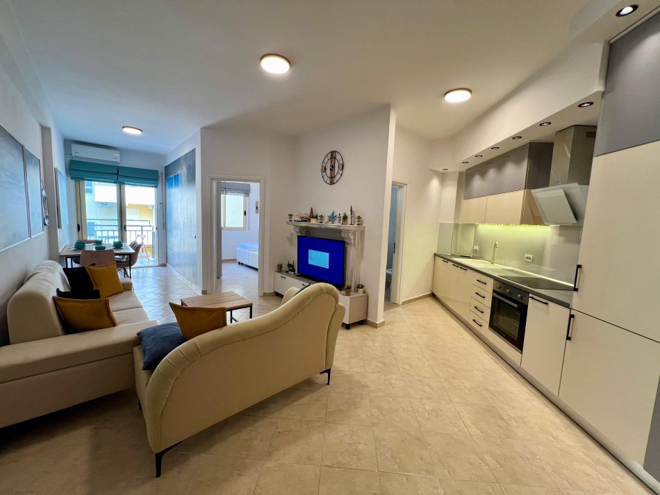 Radhime - Orikum, shitet apartament 1+1+Ballkon Kati 3, 62 m² 105.000 € (Orikum)