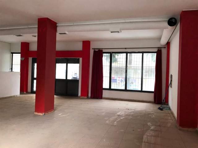 Tirane, shitet ambjent biznesi 74 m² 81.400 Euro