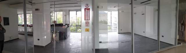Tirane, shes ambjent biznesi Kati 1, 163 m² 319.000 Euro (rruga ali pashe gucia)