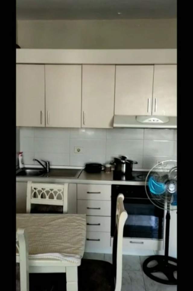 Tirane, shitet apartament 1+1 Kati 6, 72 m² 70.000 Euro