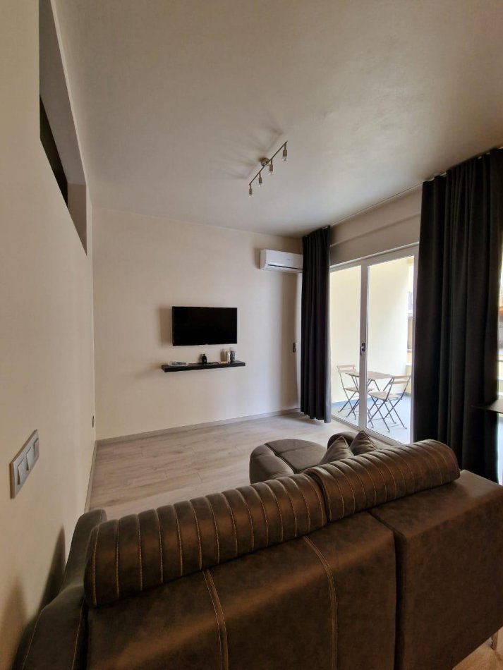 Tirane, jepet me qera apartament 1+1 Kati 3, 50 m² 600 € (KOPSHTI ZOOLOGJIK)