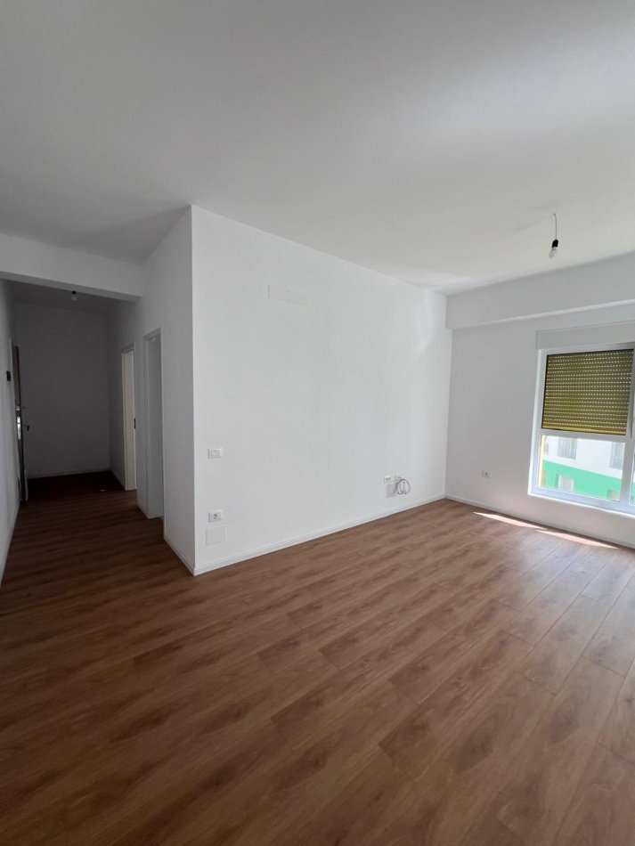 Tirane, shitet apartament 1+1 Kati 5, 64 m² 90.160 € (Rezidenca Kaimi)