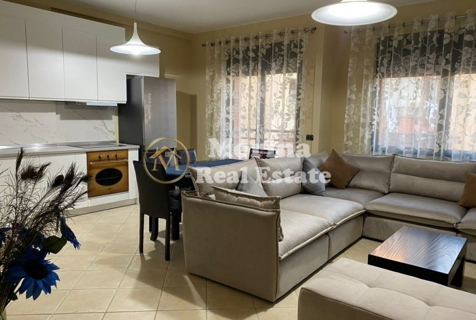 Tirane, jepet me qera apartament 2+1 Kati 10, 103 m² 800 € (Qender)