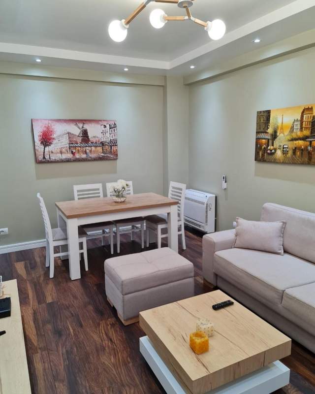 Tirane, jepet me qera apartament 2+1+BLK Kati 2, 110 m² 800 Euro (Lunder)