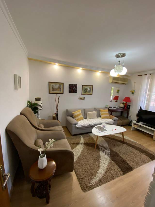 Tirane, shitet apartament 1+1+A Kati 2, 64 m² 110.000 Euro (PAZARI RI)