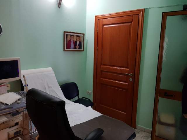Elbasan, shitet ambjent biznesi 305 m² 280.000 Euro