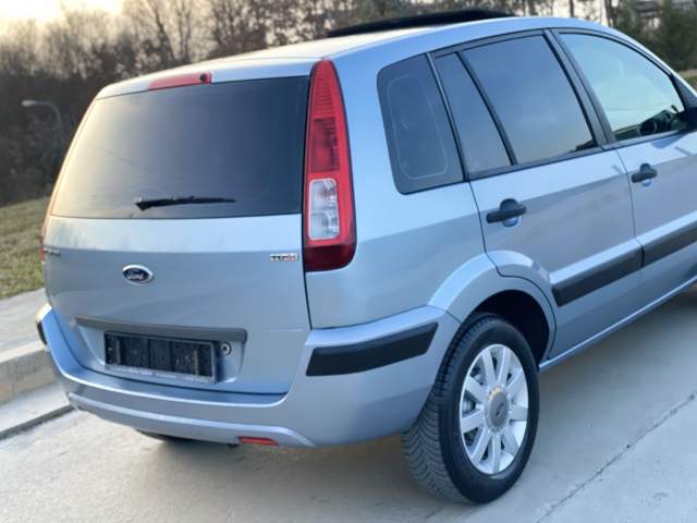 Tirane, shes makine Ford Fusion Automat Viti 2007,