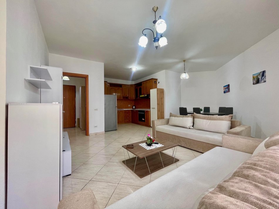 Tirane, shitet apartament 2+1+Aneks+Ballkon Kati 8, 116 m² 205.000 € (St, Trenit afer Qendres)